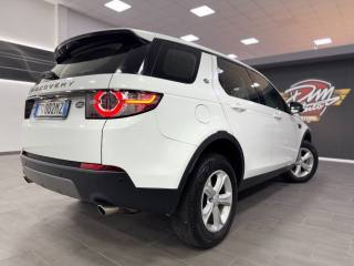 LAND ROVER Discovery Sport usata, con Sensori di parcheggio posteriori