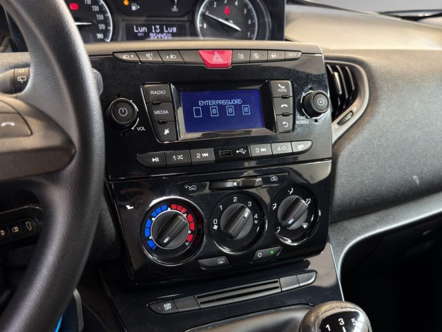 LANCIA Ypsilon usata, con Bluetooth
