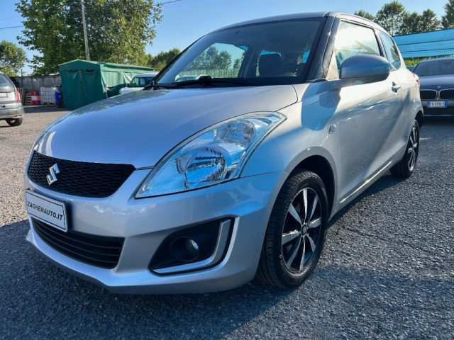 SUZUKI Swift usata, con Autoradio