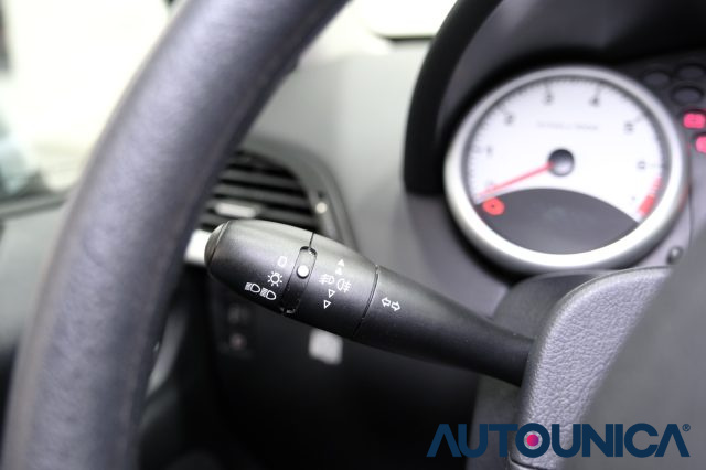 PEUGEOT 207 usata, con Isofix
