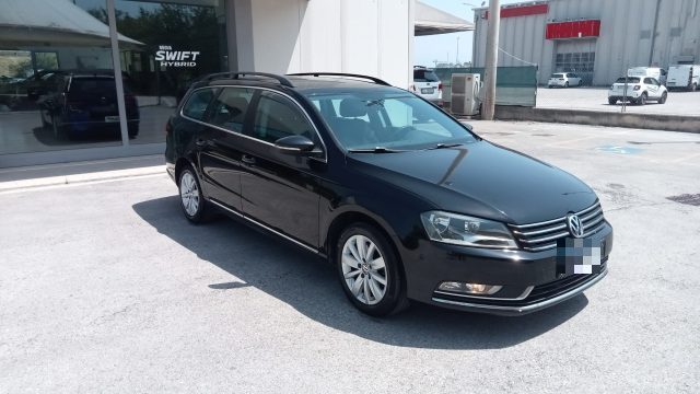 VOLKSWAGEN Passat usata, con Airbag laterali
