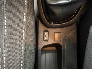 RENAULT Clio usata, con Specchietti laterali elettrici