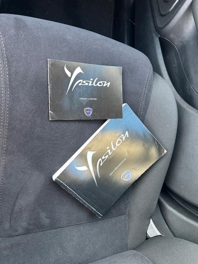 LANCIA Ypsilon usata, con Isofix