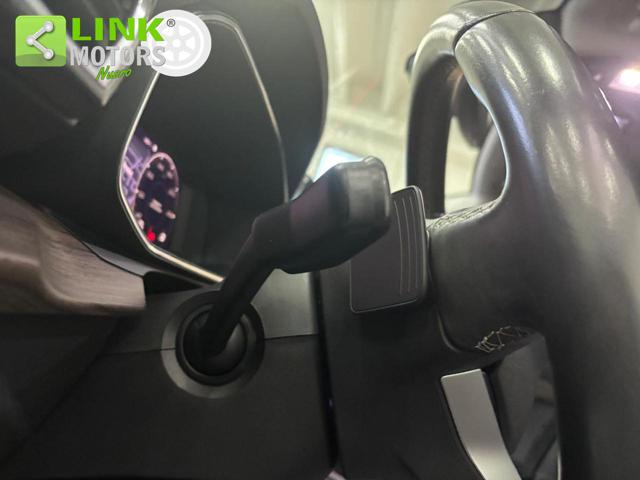 SEAT Leon usata, con Fari LED