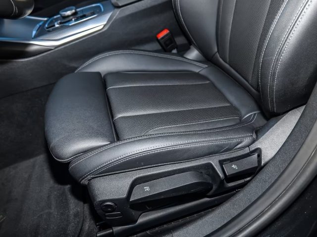 BMW 318 usata, con Park Distance Control