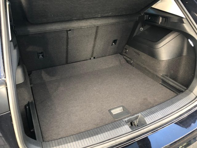 VOLKSWAGEN Tiguan usata, con Autoradio digitale