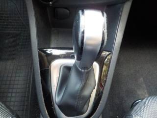 RENAULT Clio usata, con Autoradio digitale