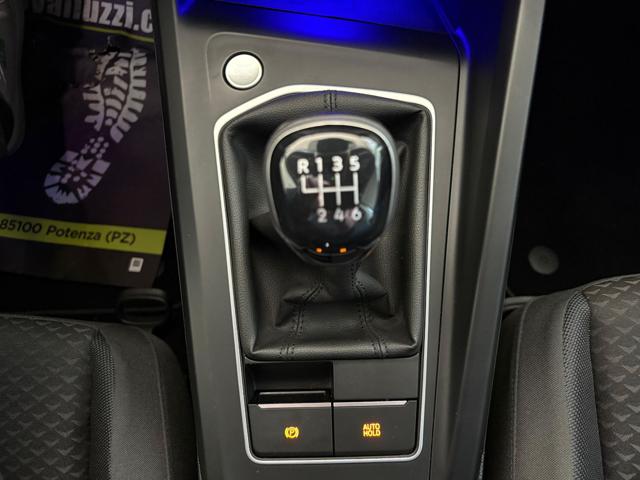 VOLKSWAGEN Golf usata, con Fari LED