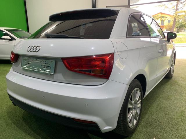 AUDI A1 usata, con Autoradio