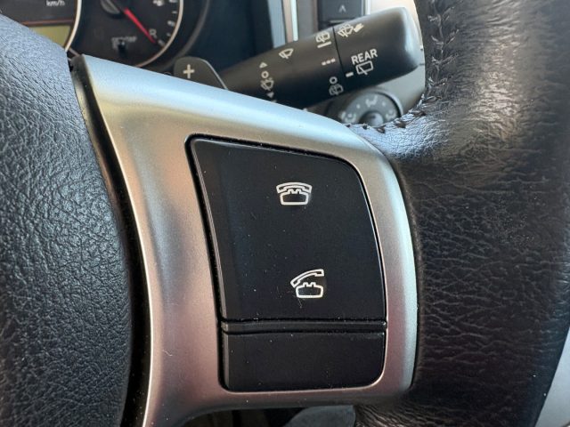 TOYOTA Verso-S usata 52