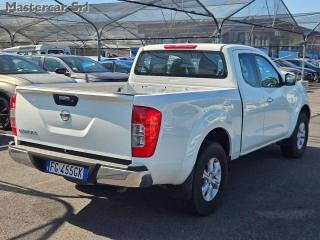 NISSAN Navara usata, con Autoradio