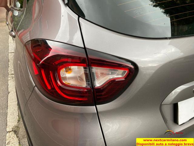 RENAULT Captur usata, con Sensori di parcheggio posteriori
