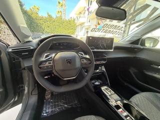 PEUGEOT 208 usata, con Sedile posteriore sdoppiato