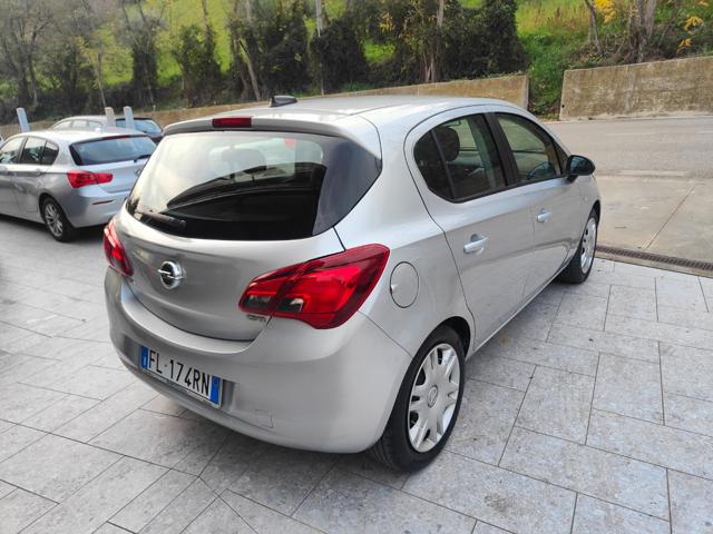 OPEL Corsa usata, con Controllo trazione