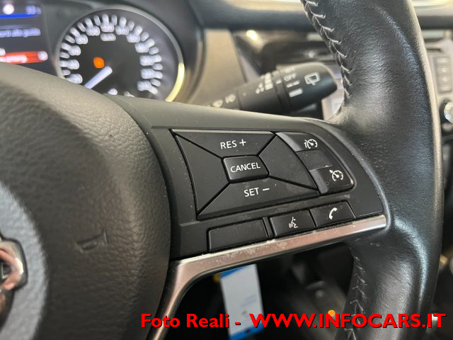 NISSAN Qashqai usata, con Controllo elettronico della corsia