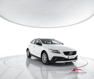 VOLVO V40 Cross Country usata 1