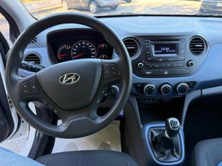 HYUNDAI i10 usata, con Autoradio