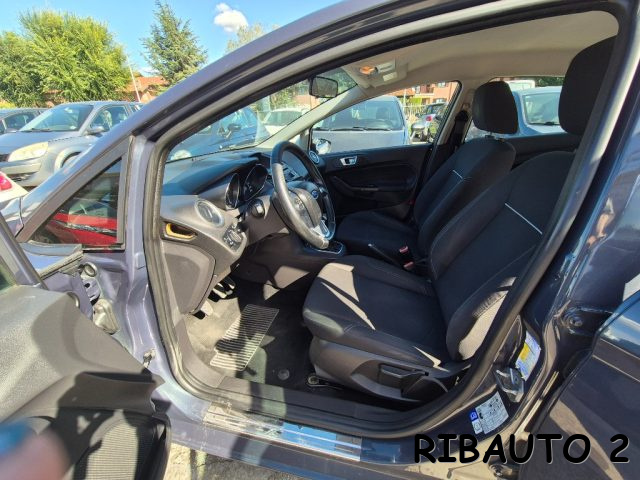 FORD Fiesta usata, con Fendinebbia