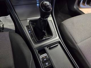 VOLKSWAGEN Golf usata, con Controllo trazione