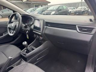 RENAULT Clio usata, con Climatizzatore