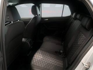 VOLKSWAGEN T-Cross usata 15