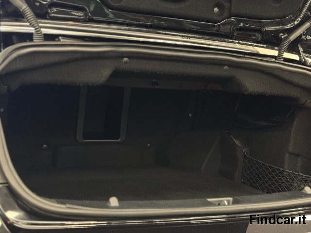 MERCEDES-BENZ E 200 usata, con MP3