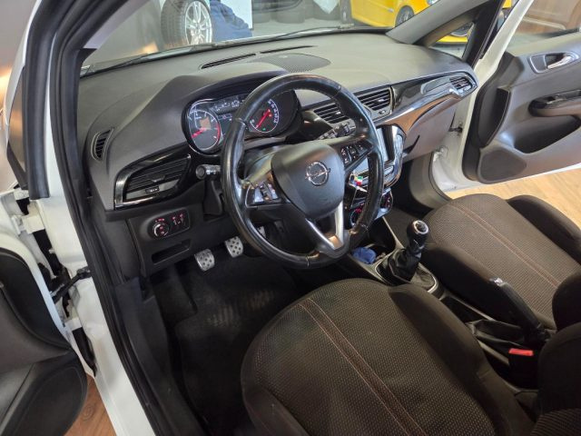 OPEL Corsa usata, con ESP