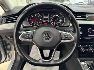 VOLKSWAGEN Passat Variant usata, con Controllo elettronico della corsia