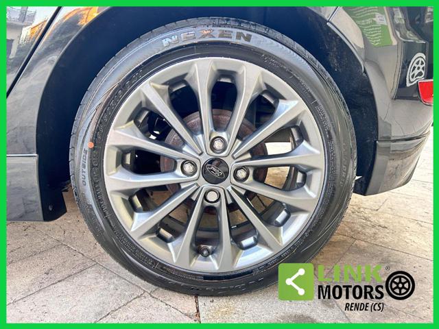 FORD Fiesta usata, con Fari Xenon