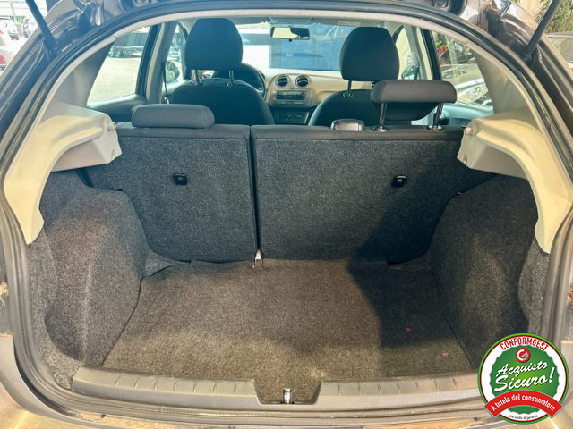 SEAT Ibiza usata, con USB