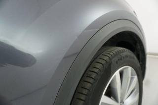 VOLKSWAGEN T-Roc usata, con USB