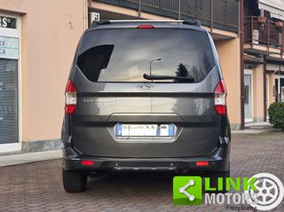 FORD Tourneo Courier usata, con Airbag