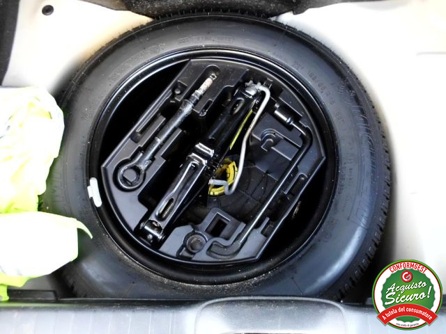 PEUGEOT 208 usata, con Ruota di riserva