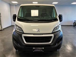 PEUGEOT Boxer usata, con Airbag