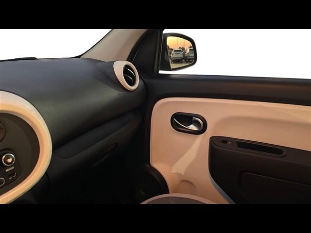 RENAULT Twingo usata, con Fari LED