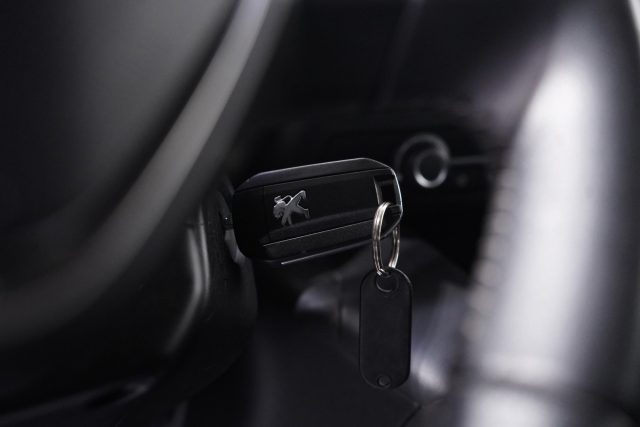 PEUGEOT Rifter usata, con Luci diurne LED