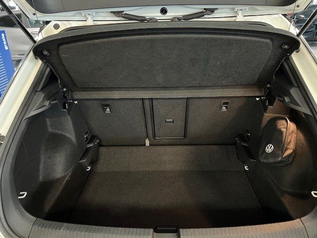 VOLKSWAGEN T-Roc usata, con Servosterzo