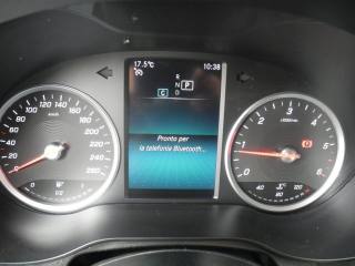 MERCEDES-BENZ GLC 300 usata, con Volante in pelle