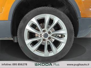 SKODA Karoq usata, con Sedile posteriore sdoppiato