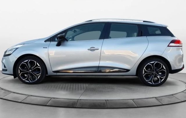 RENAULT Clio usata, con Airbag