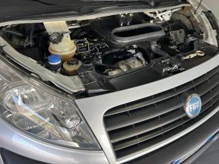 FIAT Scudo usata, con Sedile posteriore sdoppiato
