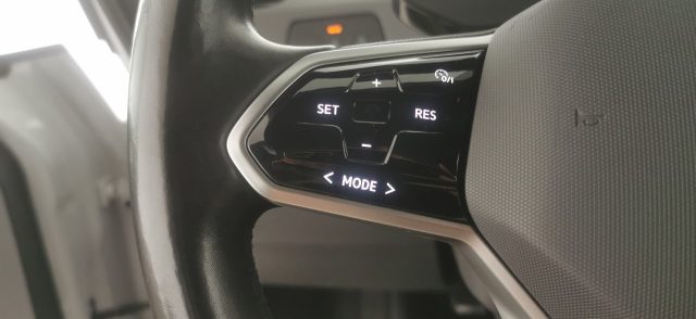 VOLKSWAGEN ID.3 usata, con Riconoscimento dei segnali stradali