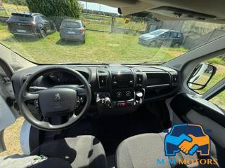 PEUGEOT Boxer usata, con Sensori di parcheggio posteriori