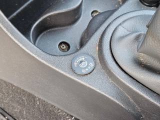 DACIA Sandero usata, con Autoradio