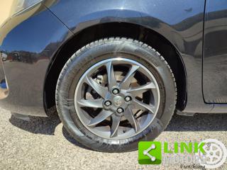 TOYOTA Yaris usata, con Servosterzo