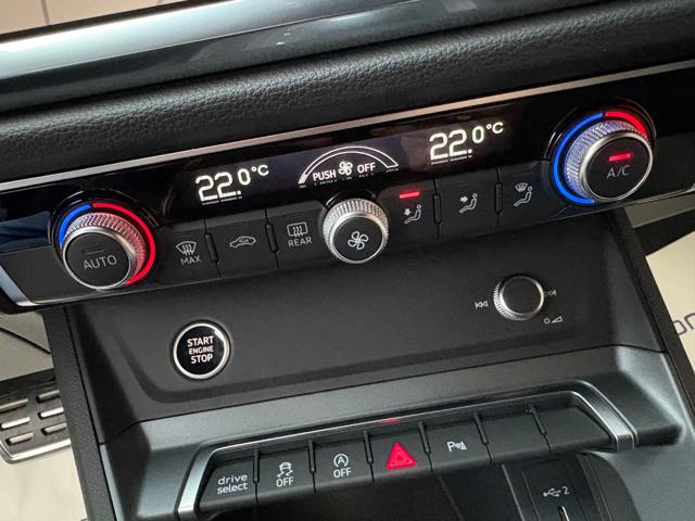 AUDI Q3 usata, con Sedile posteriore sdoppiato