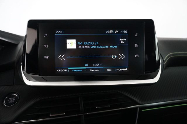 PEUGEOT 208 usata, con Leve al volante