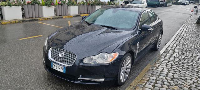 JAGUAR XF usata, con Airbag