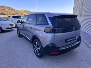 PEUGEOT 5008 usata, con Autoradio