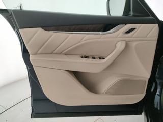 MASERATI Levante usata, con Controllo trazione